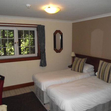 The Dalgarven House Hotel 基尔温宁 外观 照片